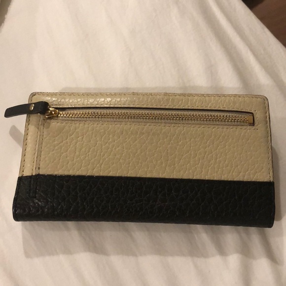 Kate Spade Wallet - Picture 3 of 4